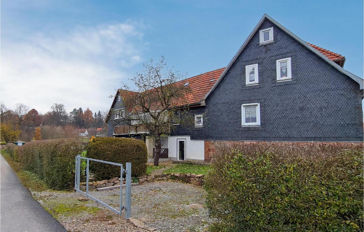 2 Bedroom Cozy Apartment In Suhl Eksteriør billede